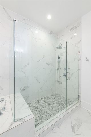 1099 Briar Cove Circle, Atlanta, GA 30329