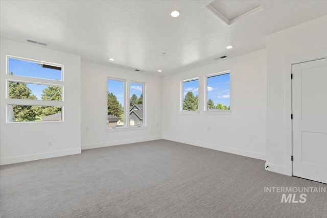 677 N Morning Glory, Eagle, ID 83616