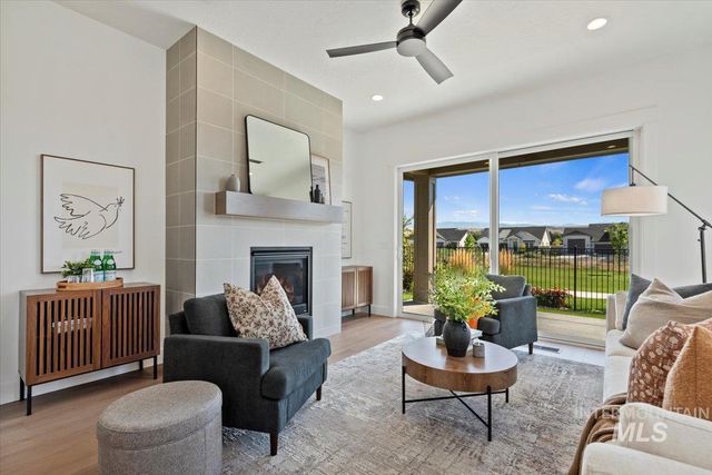 677 N Morning Glory, Eagle, ID 83616