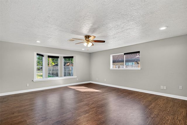 4034 Caplin Street, Houston, TX 77026