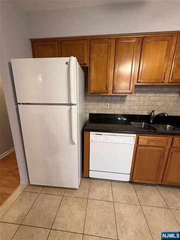 474 Forest Street 11, Kearny, NJ 07032
