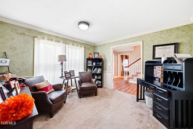 208 Coralwood Drive, Kingsport, TN 37663