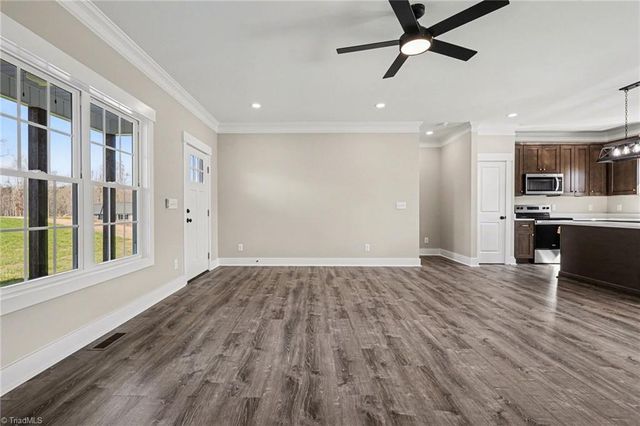 2873 Glowing Wood Trail, Asheboro, NC 27205