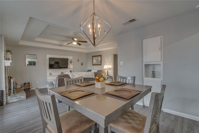 521 Crane Circle, Desoto, TX 75115