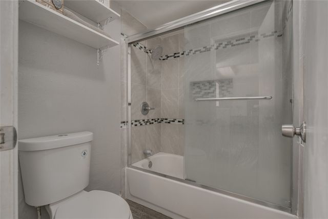 521 Crane Circle, Desoto, TX 75115