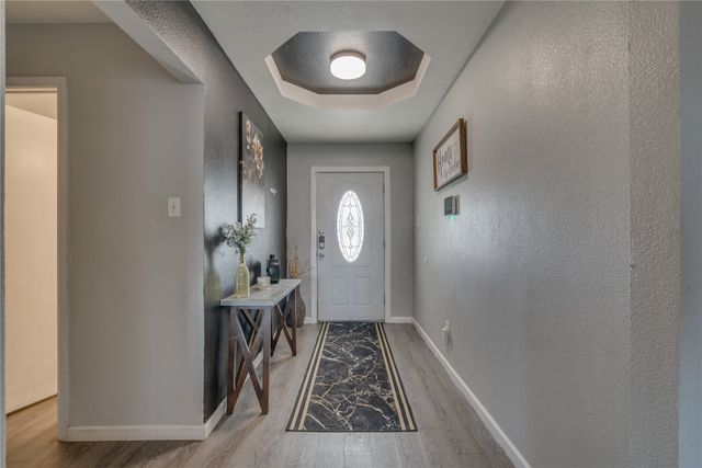 521 Crane Circle, Desoto, TX 75115