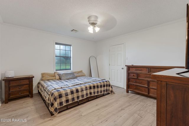 904 Chappuis Avenue, Rayne, LA 70578