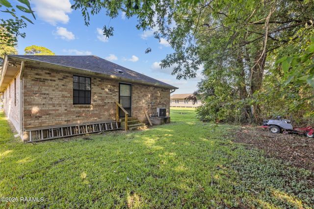 904 Chappuis Avenue, Rayne, LA 70578