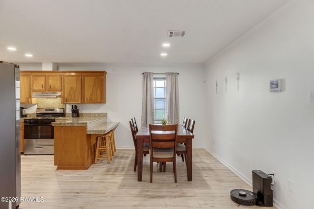 904 Chappuis Avenue, Rayne, LA 70578