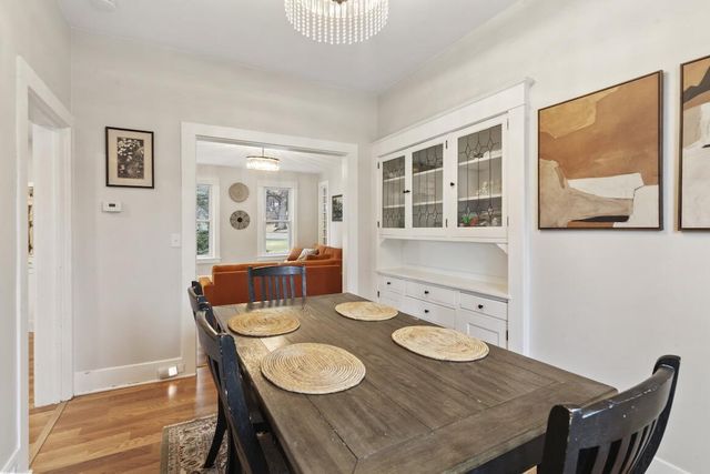 403 W Capitol DRIVE, Hartland, WI 53029