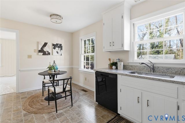 4316 Deertrail Dr, North Chesterfield, VA 23234