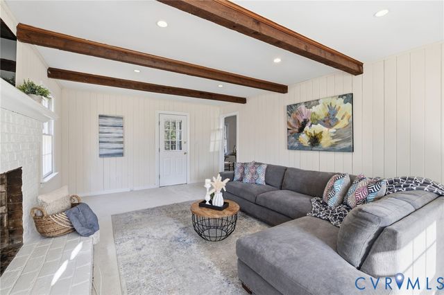 4316 Deertrail Dr, North Chesterfield, VA 23234