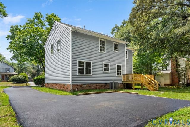 4316 Deertrail Dr, North Chesterfield, VA 23234
