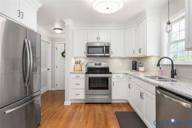 11655 Explorer Dr, Midlothian, VA 23114