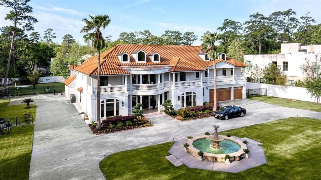 9105 Memorial Drive, Houston, TX 77024