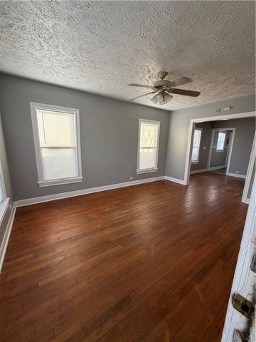 330 Rosebud Ave, Corpus Christi, TX 78404