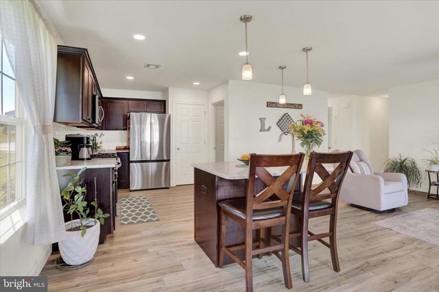 207 EAGLE RD, Dillsburg, PA 17019