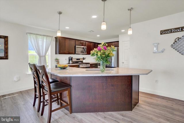 207 EAGLE RD, Dillsburg, PA 17019