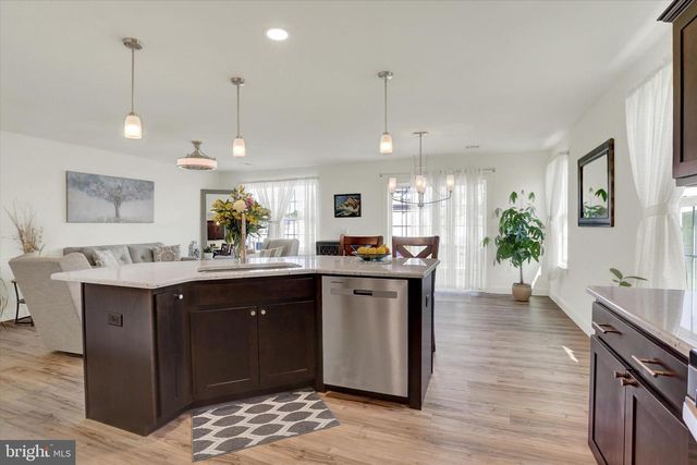 207 EAGLE RD, Dillsburg, PA 17019