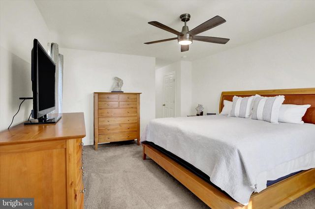 207 EAGLE RD, Dillsburg, PA 17019