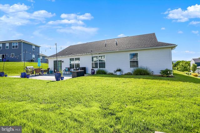 207 EAGLE RD, Dillsburg, PA 17019