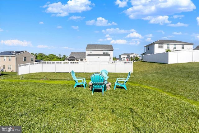 207 EAGLE RD, Dillsburg, PA 17019
