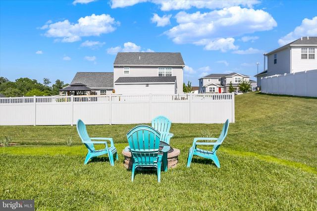 207 EAGLE RD, Dillsburg, PA 17019