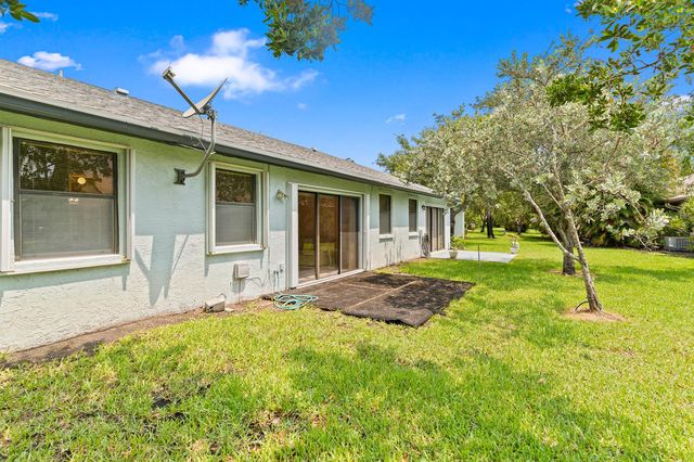 8108 NW 100th Lane, Tamarac, FL 33321