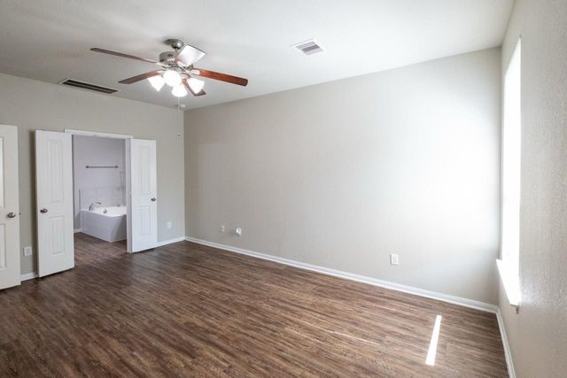 17039 Amarose Drive, Houston, TX 77090