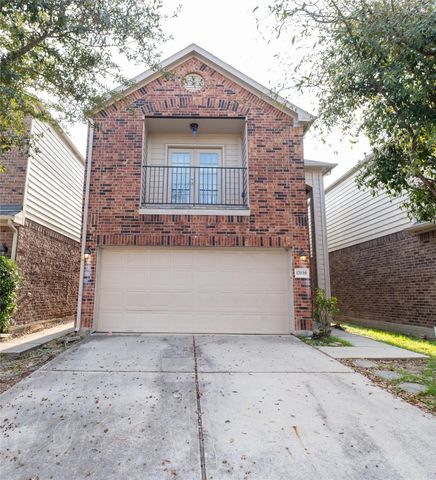 17039 Amarose Drive, Houston, TX 77090