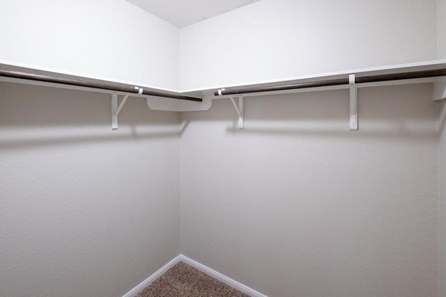 17039 Amarose Drive, Houston, TX 77090