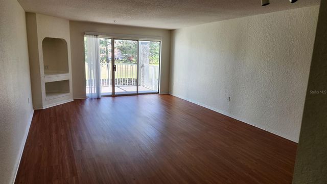 14013 FAIRWAY ISLAND DRIVE 427, Orlando, FL 32837