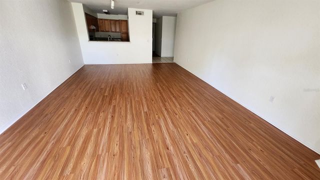 14013 FAIRWAY ISLAND DRIVE 427, Orlando, FL 32837