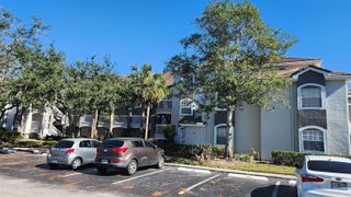 14013 FAIRWAY ISLAND DRIVE 427, Orlando, FL 32837