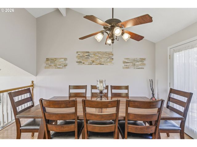 18989 Sw JESSICA Way, Beaverton, OR 97006