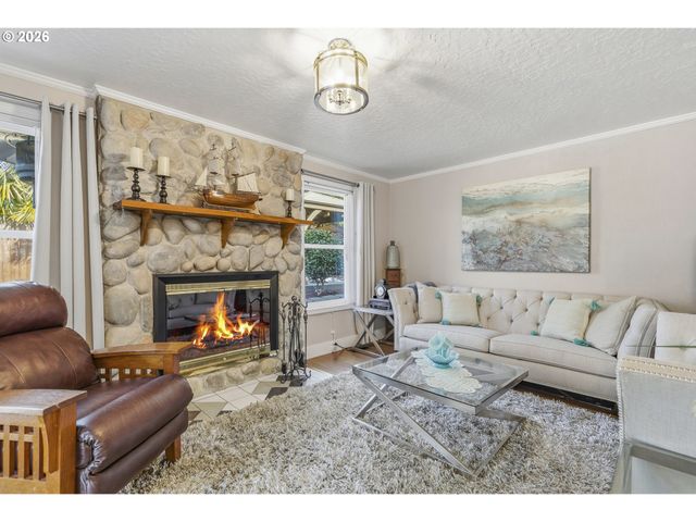 18989 Sw JESSICA Way, Beaverton, OR 97006