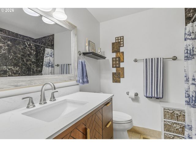 18989 Sw JESSICA Way, Beaverton, OR 97006