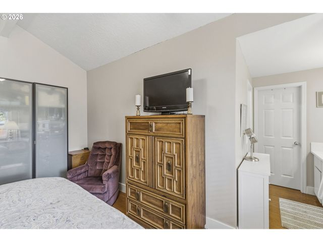 18989 Sw JESSICA Way, Beaverton, OR 97006