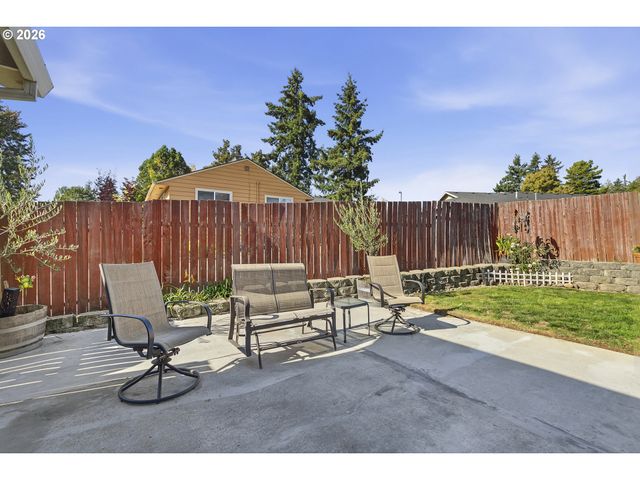 18989 Sw JESSICA Way, Beaverton, OR 97006