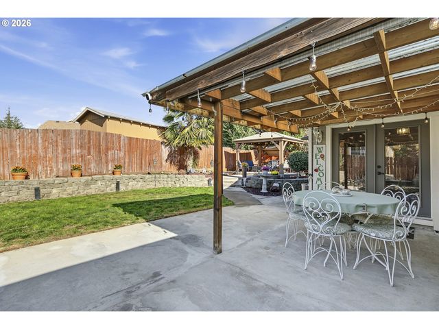 18989 Sw JESSICA Way, Beaverton, OR 97006