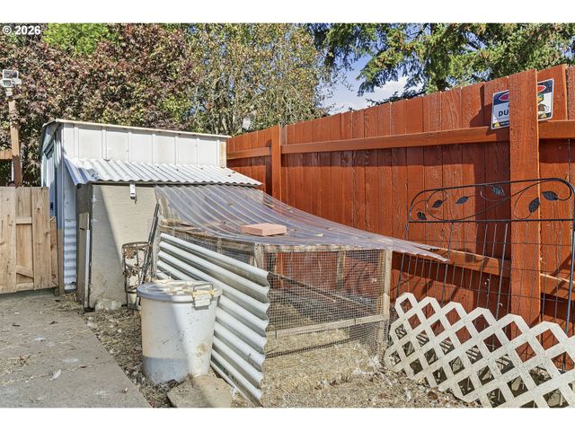18989 Sw JESSICA Way, Beaverton, OR 97006