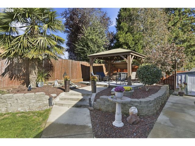 18989 Sw JESSICA Way, Beaverton, OR 97006