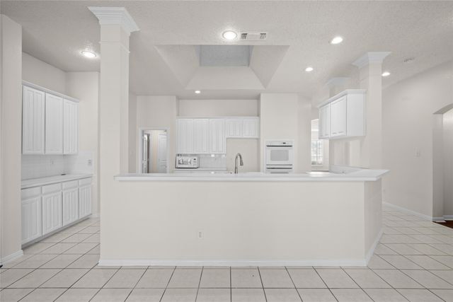 3609 Stone Creek Lane S, Fort Worth, TX 76137