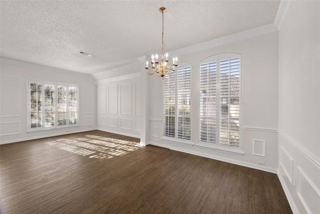 3609 Stone Creek Lane S, Fort Worth, TX 76137