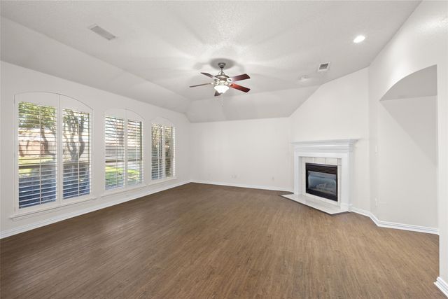 3609 Stone Creek Lane S, Fort Worth, TX 76137