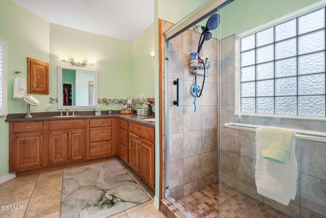 411 Maggie Mack Lane, Sevierville, TN 37862