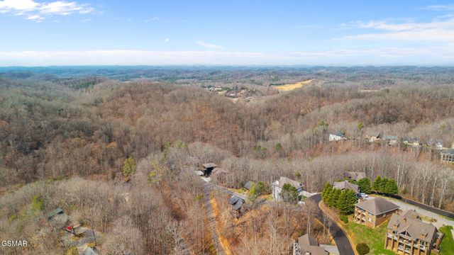 411 Maggie Mack Lane, Sevierville, TN 37862