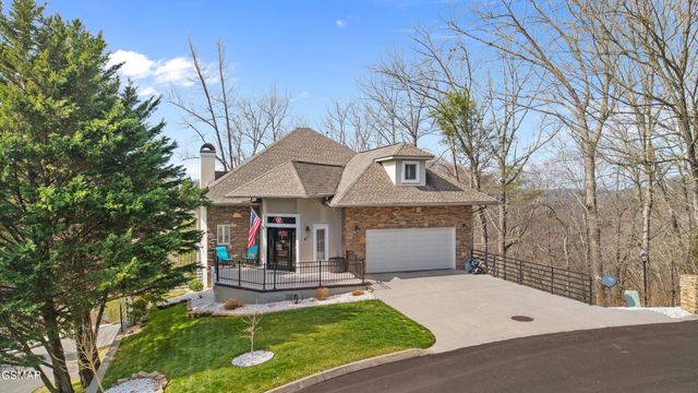 411 Maggie Mack Lane, Sevierville, TN 37862