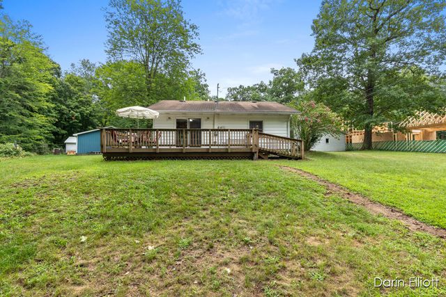 901 Half Moon Lake Drive Sw, Evergreen Twp, MI 48888