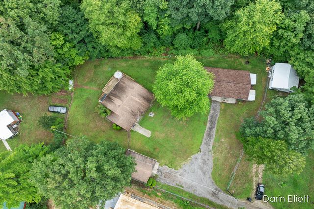 901 Half Moon Lake Drive Sw, Evergreen Twp, MI 48888